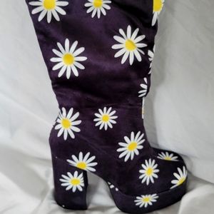 Daisy playforms 5 inch heel 2 in platform